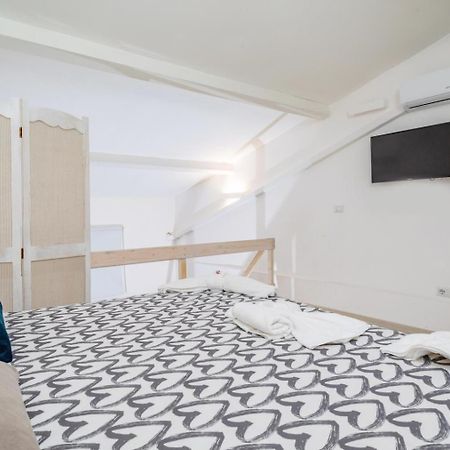 Mungibeddu Apartment Катанія Екстер'єр фото